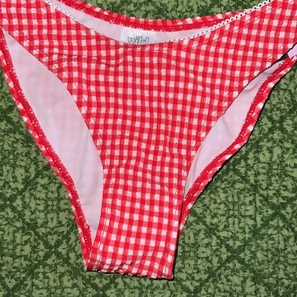 Women's Textured Low-Rise High Leg Cheeky Bikini Bottom - Wild Fable - XL.  NWT